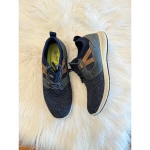 Boys Florsheim Great Lakes Knit Sneaker Size 4.5 Navy Knit Shoes Great Condition